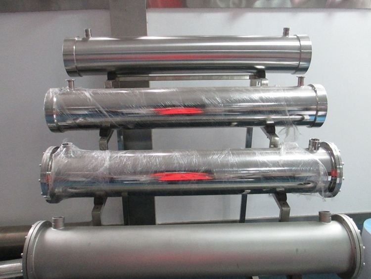 Bộ lọc màng Ro SS304 Nhà ở Frp công nghiệp cho các phụ kiện hệ thống RO