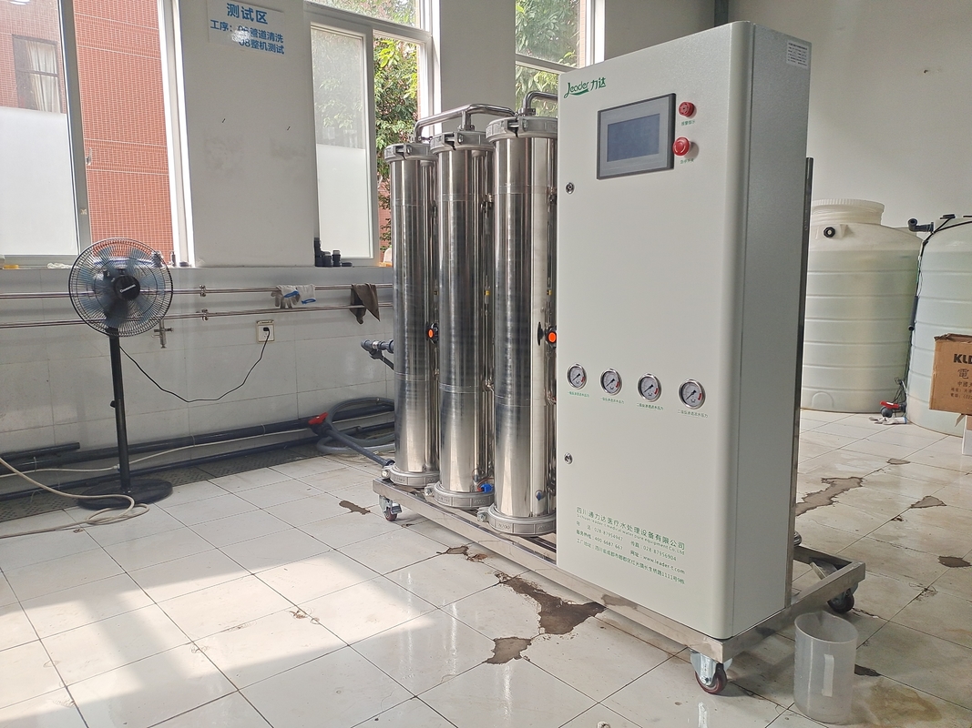 Vật liệu SS Hệ thống RO hai tầng 1000LPH với Khử trùng bằng tia cực tím