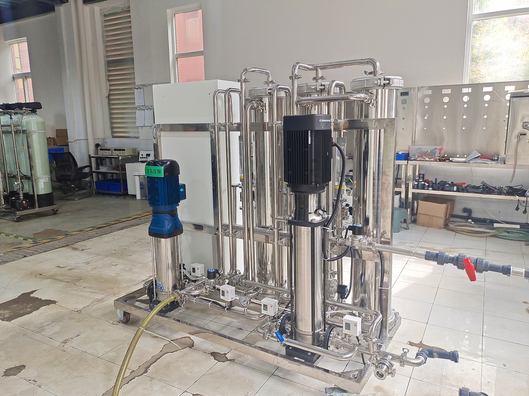 Hệ thống thẩm thấu ngược hai giai đoạn 1200LPH để khử mặn