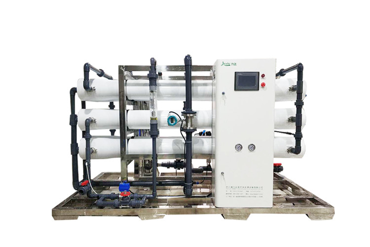 Bộ lọc UF Nước uống Nhà máy xử lý nước siêu lọc 15 M³ / H