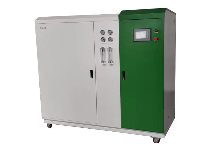 Loại tủ Hệ thống RO một đường truyền Nhà máy xử lý nước 300L mỗi giờ